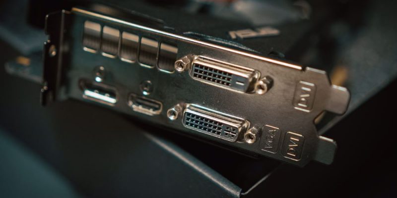 Stort utvalg av HDMI kabler på nett