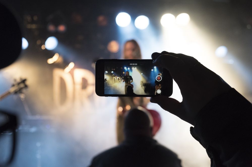 Underholdning til fest: Ulike temaer og stemninger
